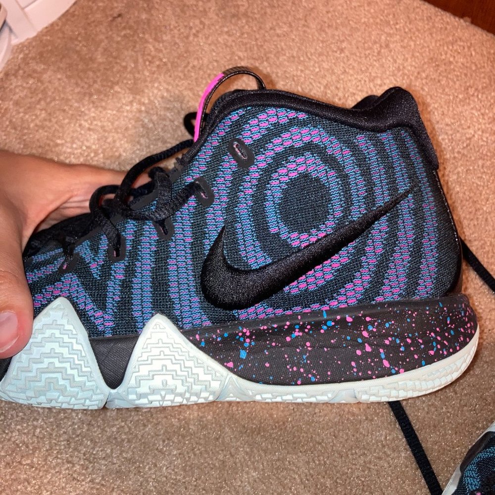 Rare Nike Kyrie 4 80s Basketball Sneakers - Black, Blue, Pink, Barely Worn 8